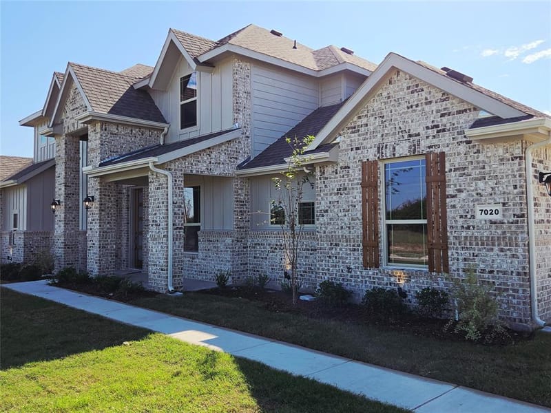 7020 Hayes Road, Midlothian TX 76065