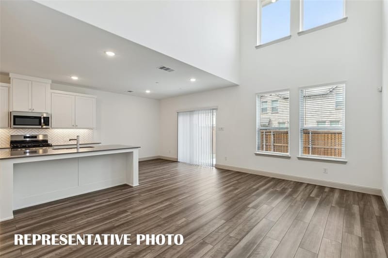 3708 Pierce Lane, Grand Prairie TX 75052 - Photo 4