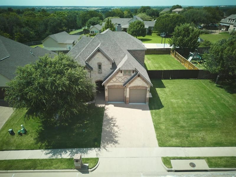 17050 Dominion Drive, Woodway TX 76712 - Photo 2