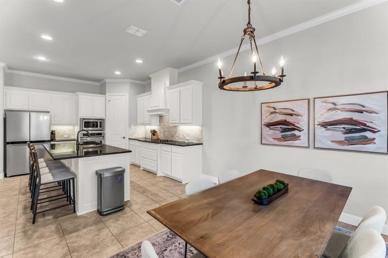17050 Dominion Drive, Woodway TX 76712 - Photo 11
