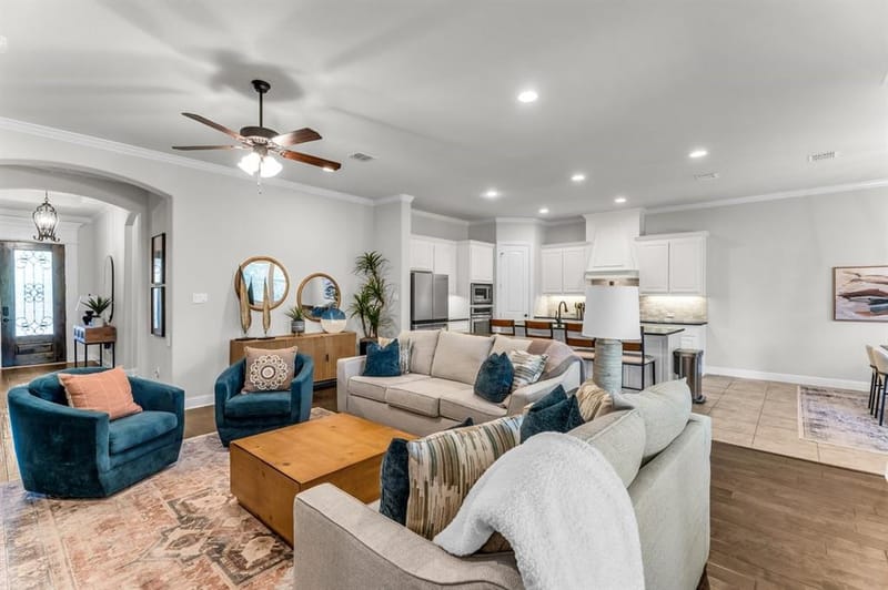 17050 Dominion Drive, Woodway TX 76712 - Photo 8