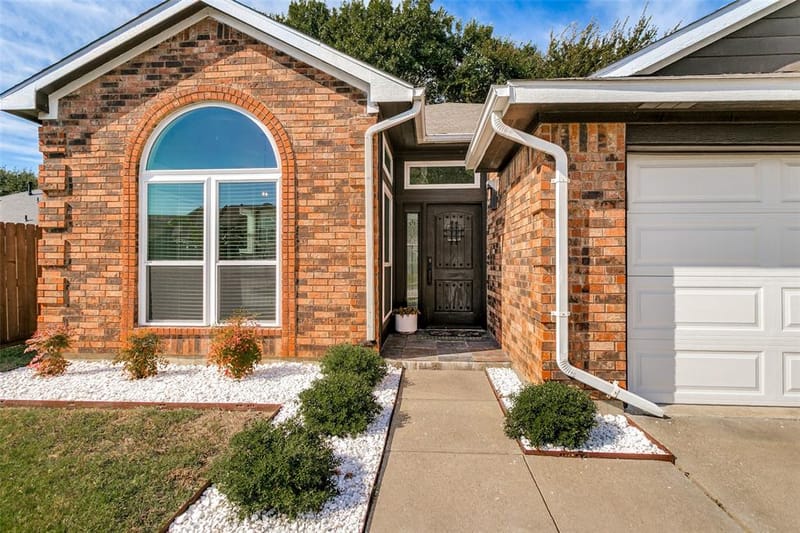 4667 Heatherbrook Lane, Grand Prairie TX 75052 - Photo 10