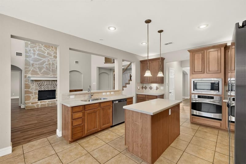 2947 Albares, Grand Prairie TX 75054 - Photo 17
