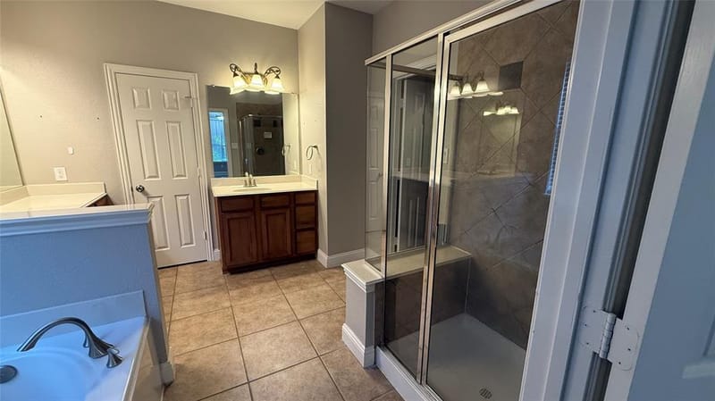 2947 Albares, Grand Prairie TX 75054 - Photo 7
