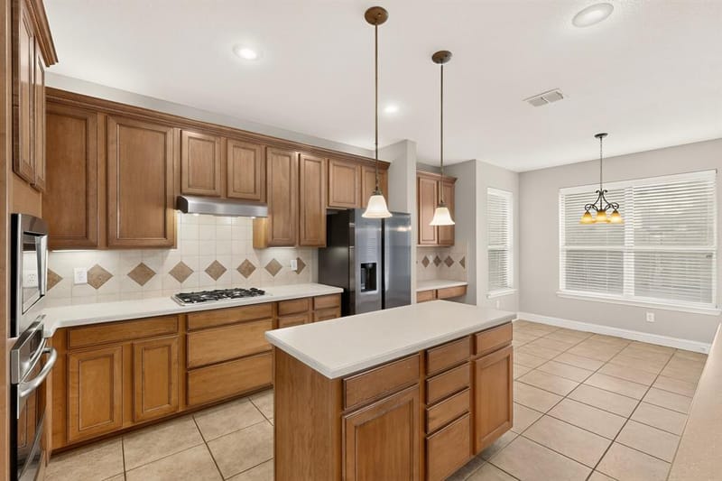 2947 Albares, Grand Prairie TX 75054 - Photo 18