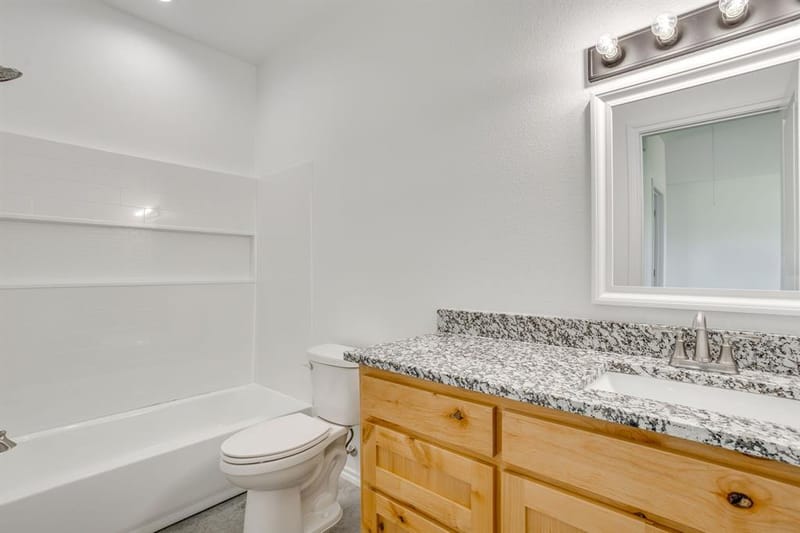 6608 Vintner Trail, Joshua TX 76058 - Photo 32
