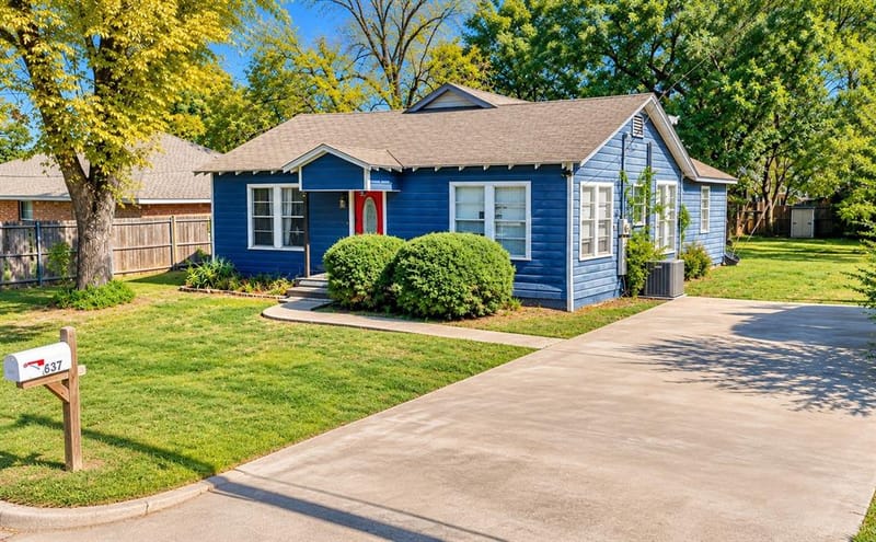 637 N 15th Street, Corsicana TX 75110 - Photo 2