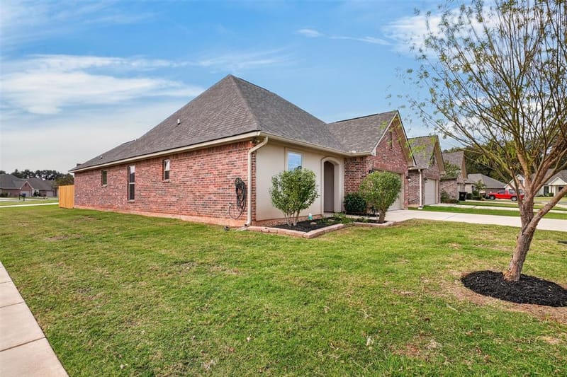 431 Mangrove Lane, Bossier City LA 71111 - Photo 3
