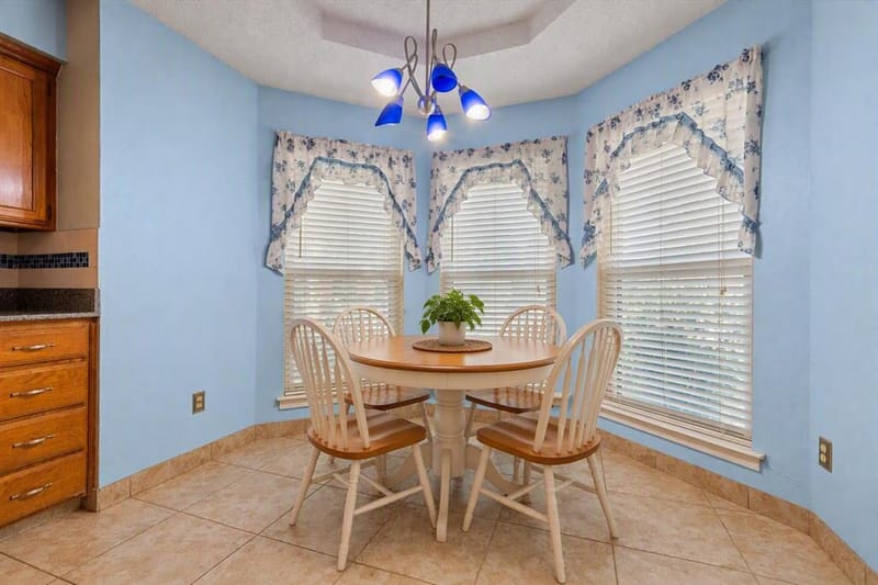 3648 Village Green Drive, Grand Prairie TX 75052 - Photo 10