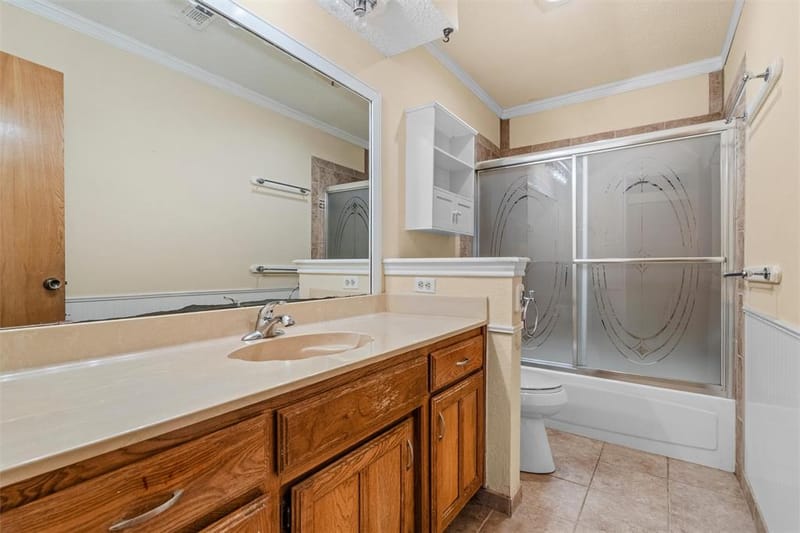 3648 Village Green Drive, Grand Prairie TX 75052 - Photo 18