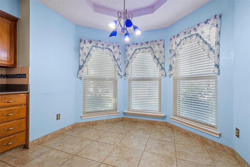 3648 Village Green Drive, Grand Prairie TX 75052 - Photo 11