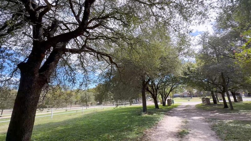451 E Rocket Road, Lorena TX 76655 - Photo 2