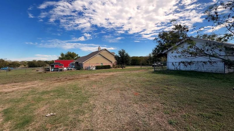 451 E Rocket Road, Lorena TX 76655 - Photo 30