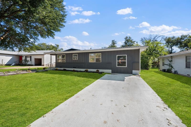 3411 Briscoe Street, Greenville TX 75401 - Photo 12