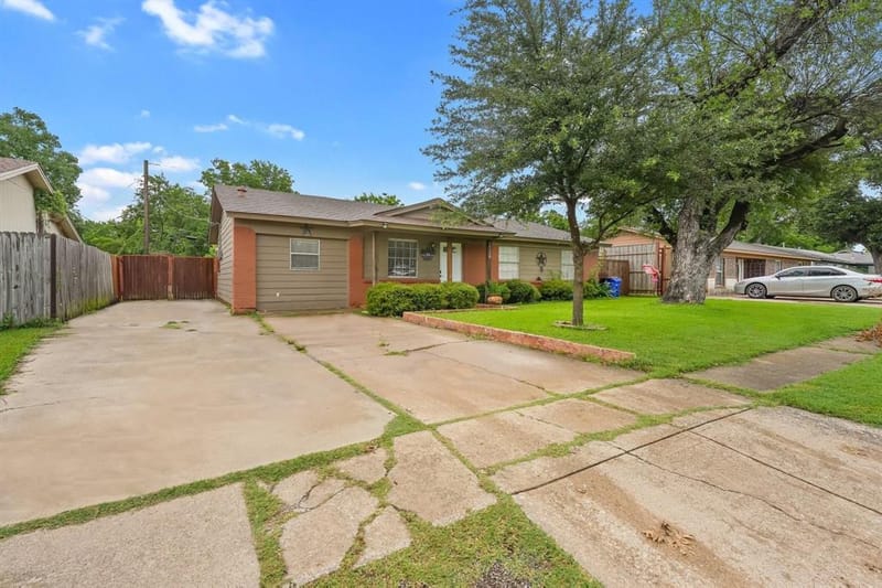15138 Marsha Drive, Balch Springs TX 75180 - Photo 21