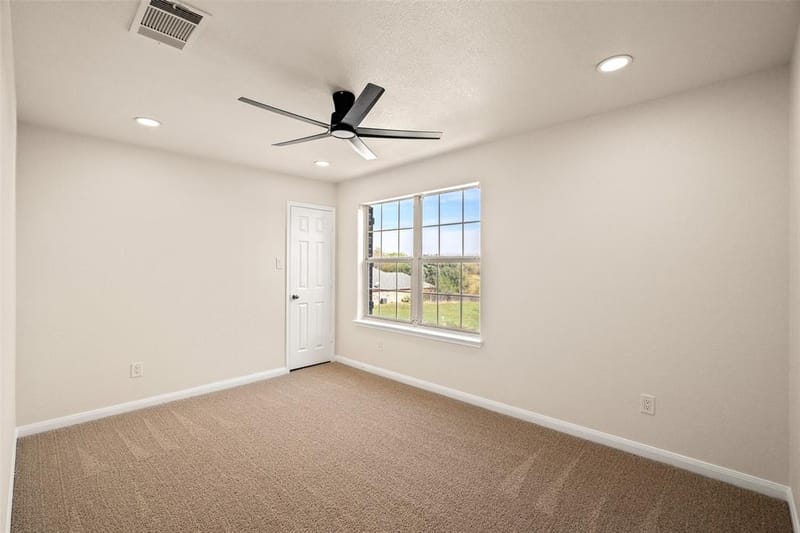 172 Dodge City Trail, Newark TX 76071 - Photo 29