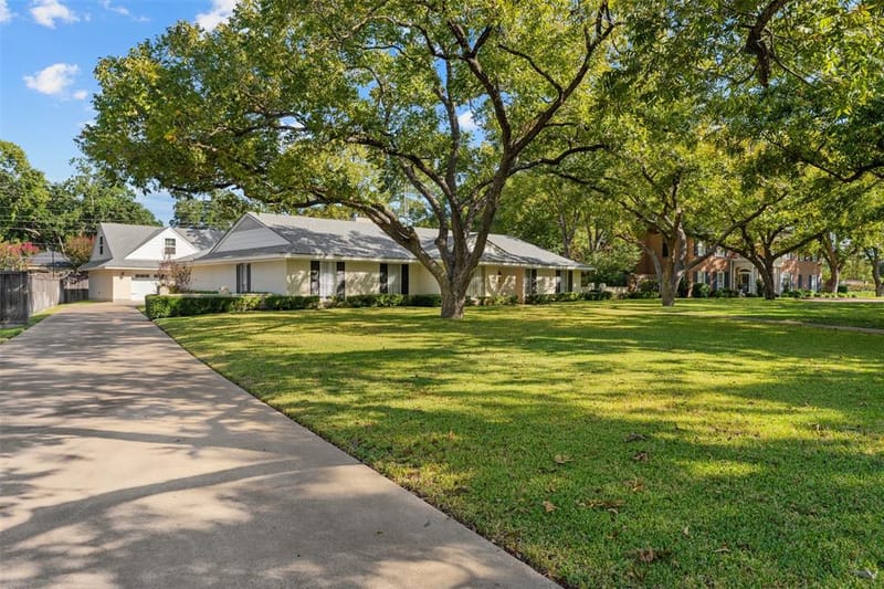 4809 Pecan Terrace, Waco TX 76710 - Photo 23