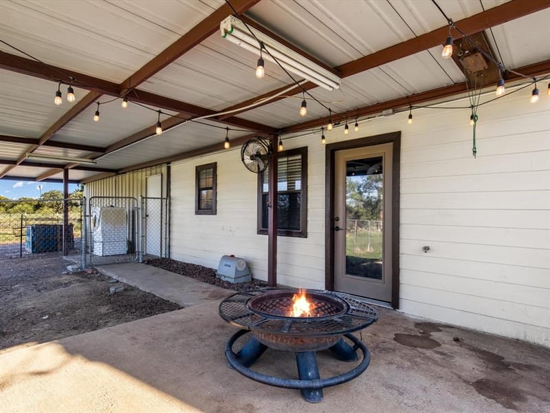 8745 County Road 107, Grandview TX 76050 - Photo 23