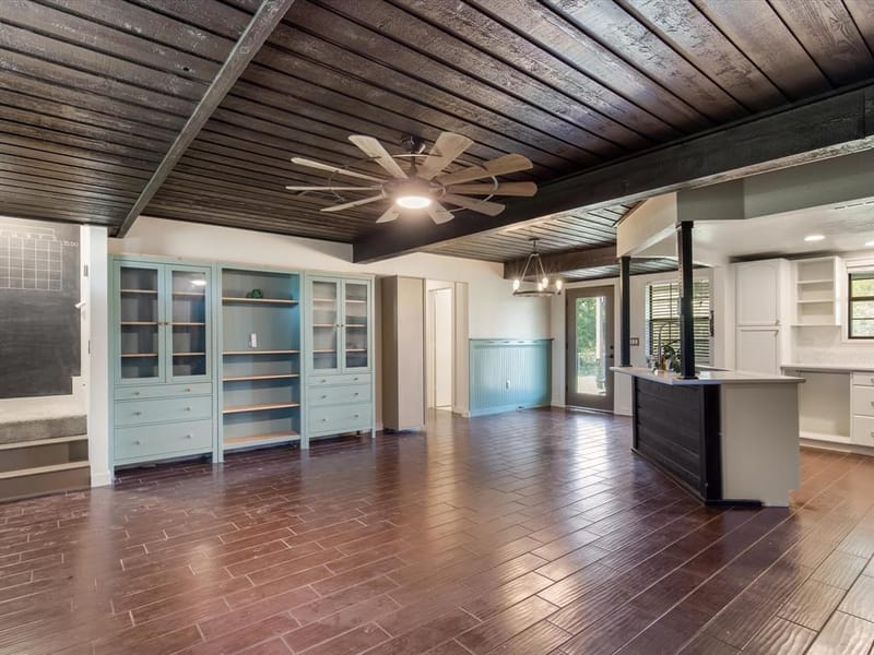 8745 County Road 107, Grandview TX 76050 - Photo 7