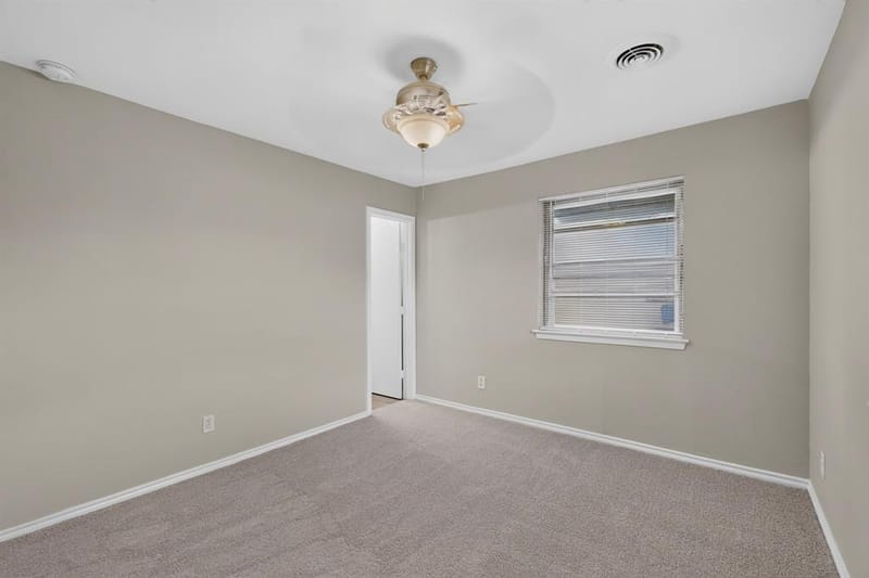 2978 Joanna Drive, Farmers Branch TX 75234 - Photo 28