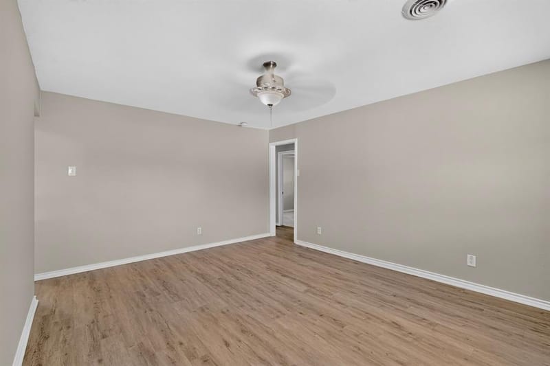2978 Joanna Drive, Farmers Branch TX 75234 - Photo 19
