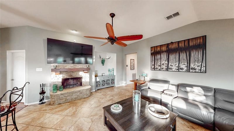 104 Island Circle, Shady Shores TX 76208 - Photo 15