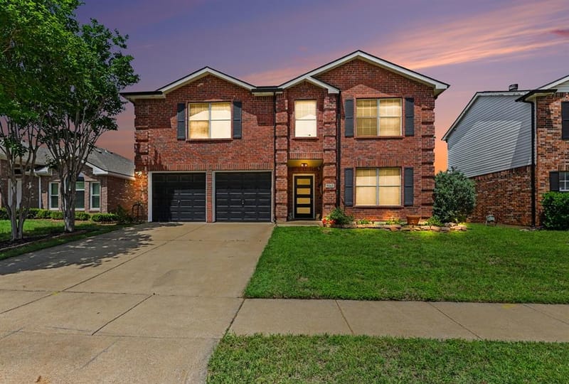 9065 Blue Ridge Trail, Fort Worth TX 76118