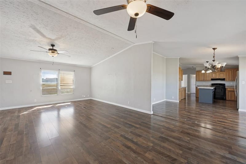 5721 Black Springs Ln, Joshua TX 76058 - Photo 5