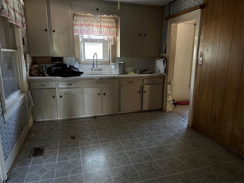 829 W Beddell Street, Fort Worth TX 76115 - Photo 9