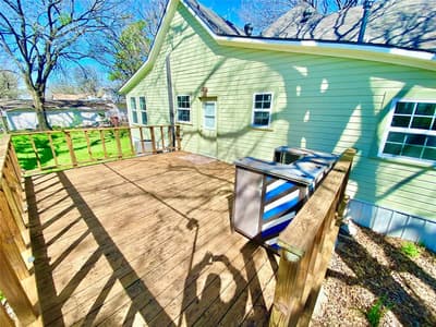 909 W 10th Street, Bonham TX 75418 - Photo 4