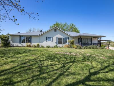 1006 County Road 2475, Alvord TX 76225