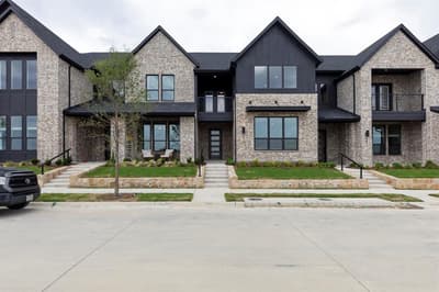 2836 Yampa Drive, McKinney TX 75071 - Photo 2