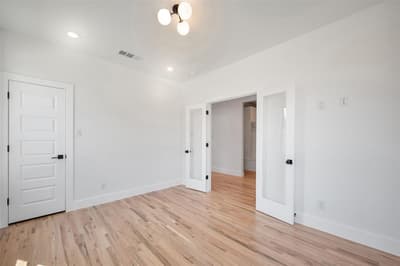 3003 Oak Bourne Drive, Arlington TX 76016 - Photo 5