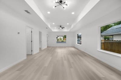 818 Hollywood Avenue, Dallas TX 75208 - Photo 5