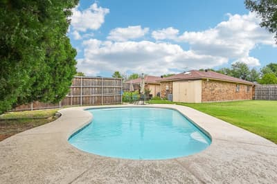 5605 Blair Oaks Drive, The Colony TX 75056 - Photo 2