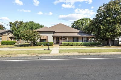 302 W Main Street, Honey Grove TX 75446