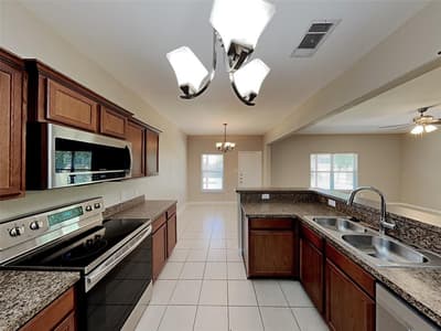 810 Oak Hollow Lane, Anna TX 75409 - Photo 3