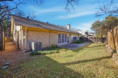 1620 Oak Meadow Drive, Irving TX 75061 - Photo 5