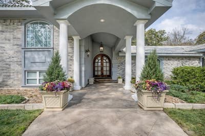 2525 Canyon Creek Drive, Sherman TX 75092 - Photo 3