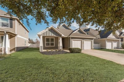 1724 Murphy Court, Providence Village TX 76227 - Photo 2