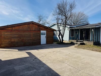 600 Temple Hall Highway, Granbury TX 76049 - Photo 2