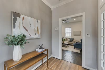 909 Elsbeth Street, Dallas TX 75208 - Photo 3