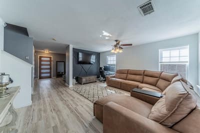2216 La Salle Trail, Grand Prairie TX 75052 - Photo 3