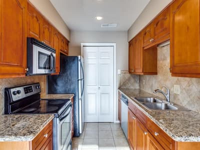 5618 Cedar Creek Drive # 5, Benbrook TX 76109 - Photo 4