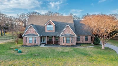 250 Timberleaf Drive, Double Oak TX 75077