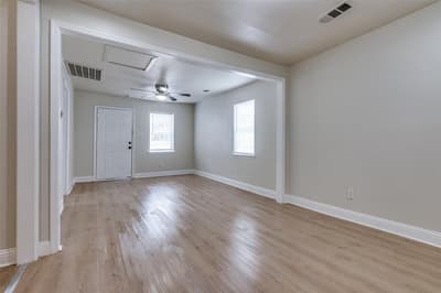 2415 Bethurum Avenue, Dallas TX 75215 - Photo 5