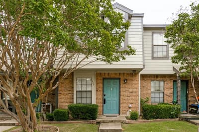 634 W Collins Street, Denton TX 76201