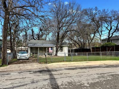 8043 Deer Trail Drive, Dallas TX 75238