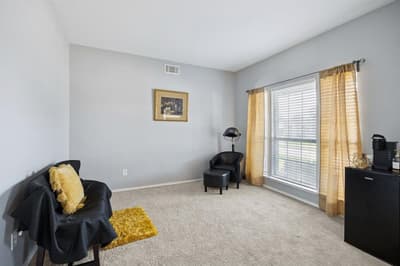 633 Daisy Drive, DeSoto TX 75115 - Photo 5