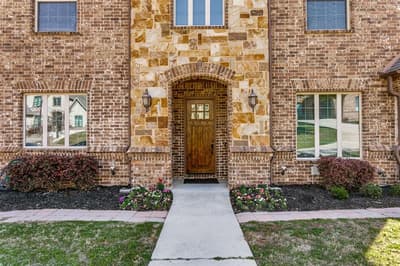 6800 Woodland Hills Drive, North Richland Hills TX 76182 - Photo 4